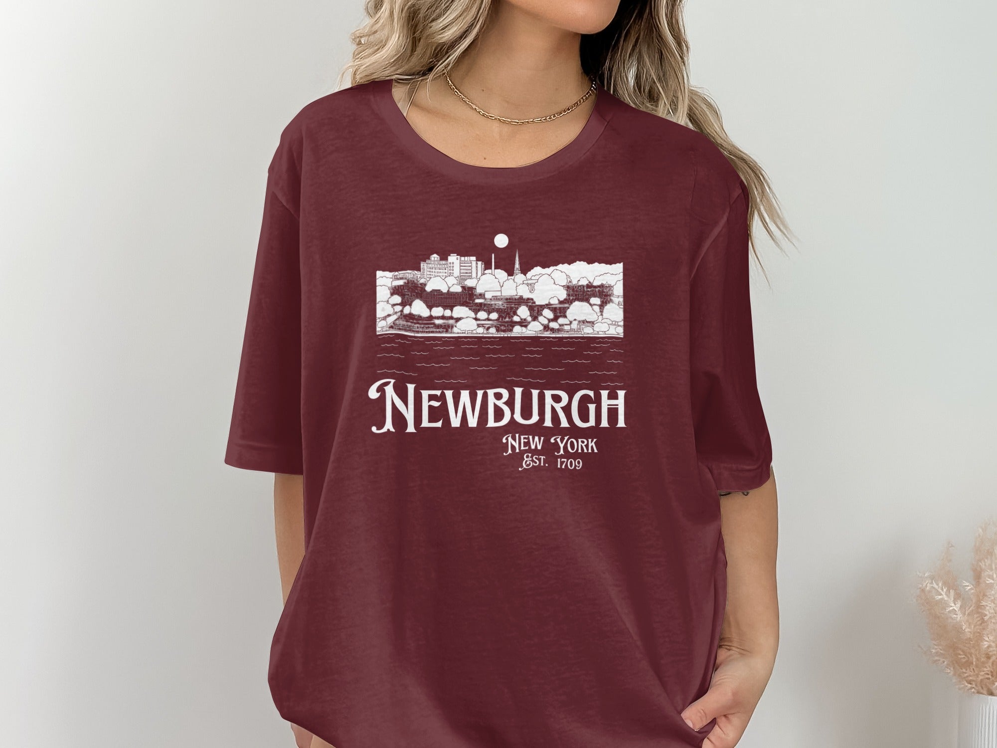 Newburgh New York Est 1709 Graphic Tee Product