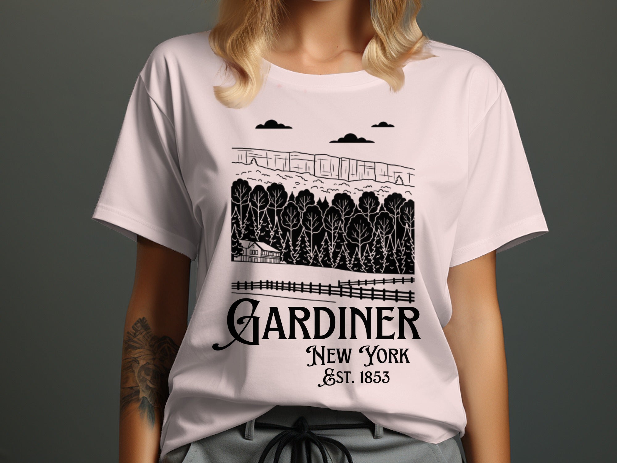 Gardiner New York Est. 1853 Printed T-Shirt