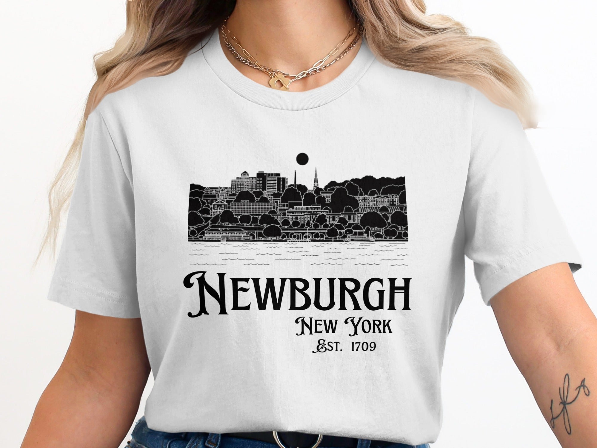 Newburgh New York Est 1709 Skyline Graphic Tee