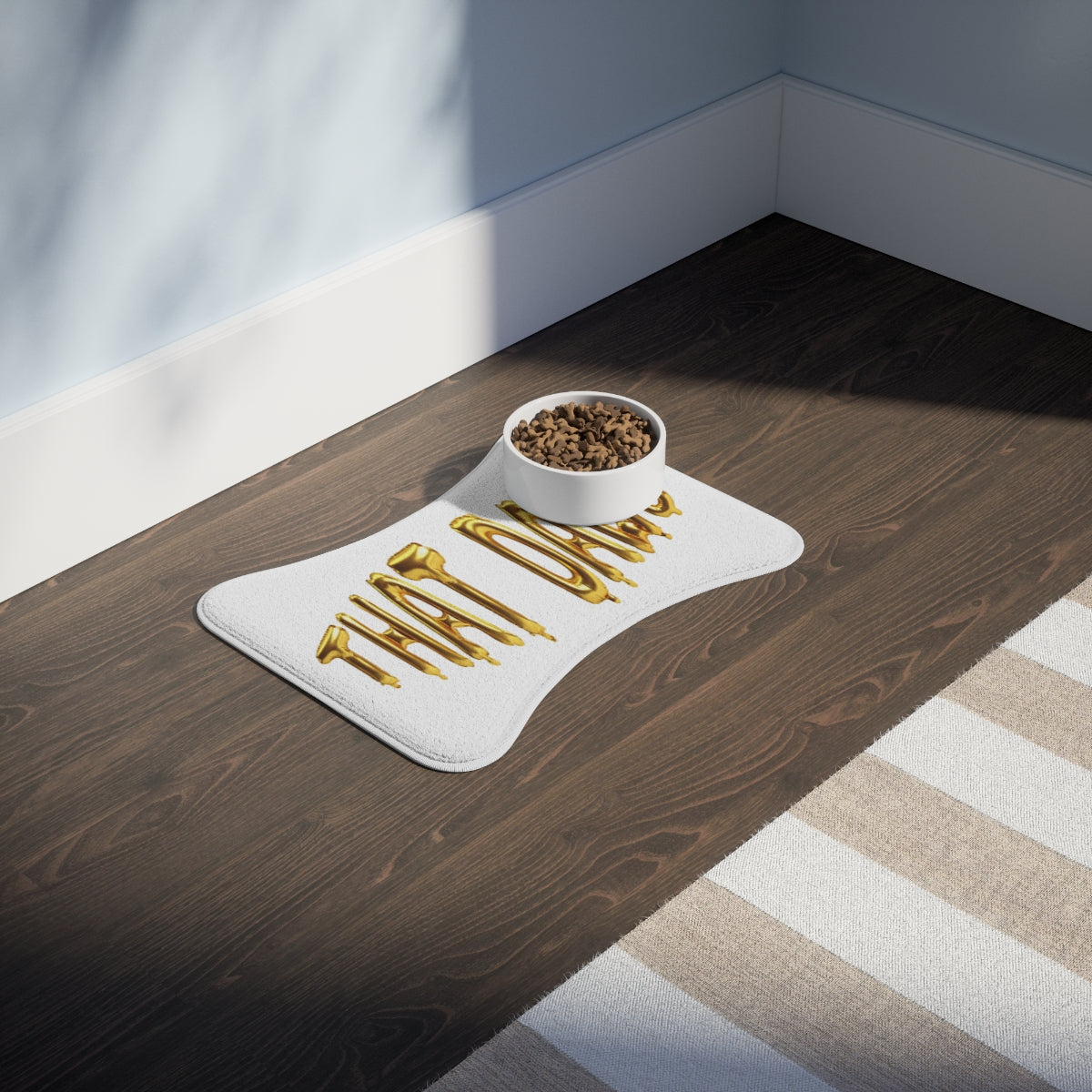 THAT DOG Pet Food Mat with Unique Curved Design