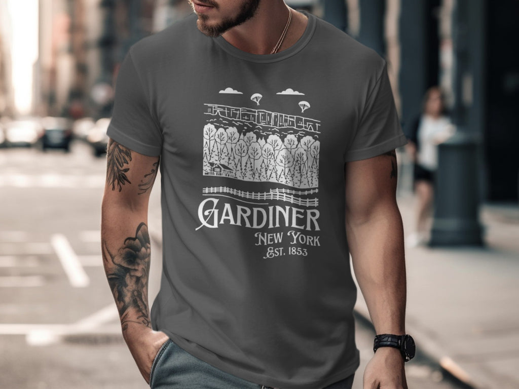 Gardiner New York T-shirt with Park Scene Graphic