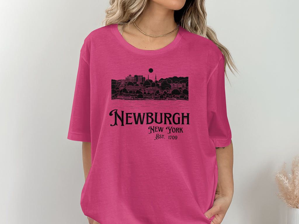 Newburgh New York Est. 1709 Graphic Unisex T-Shirt