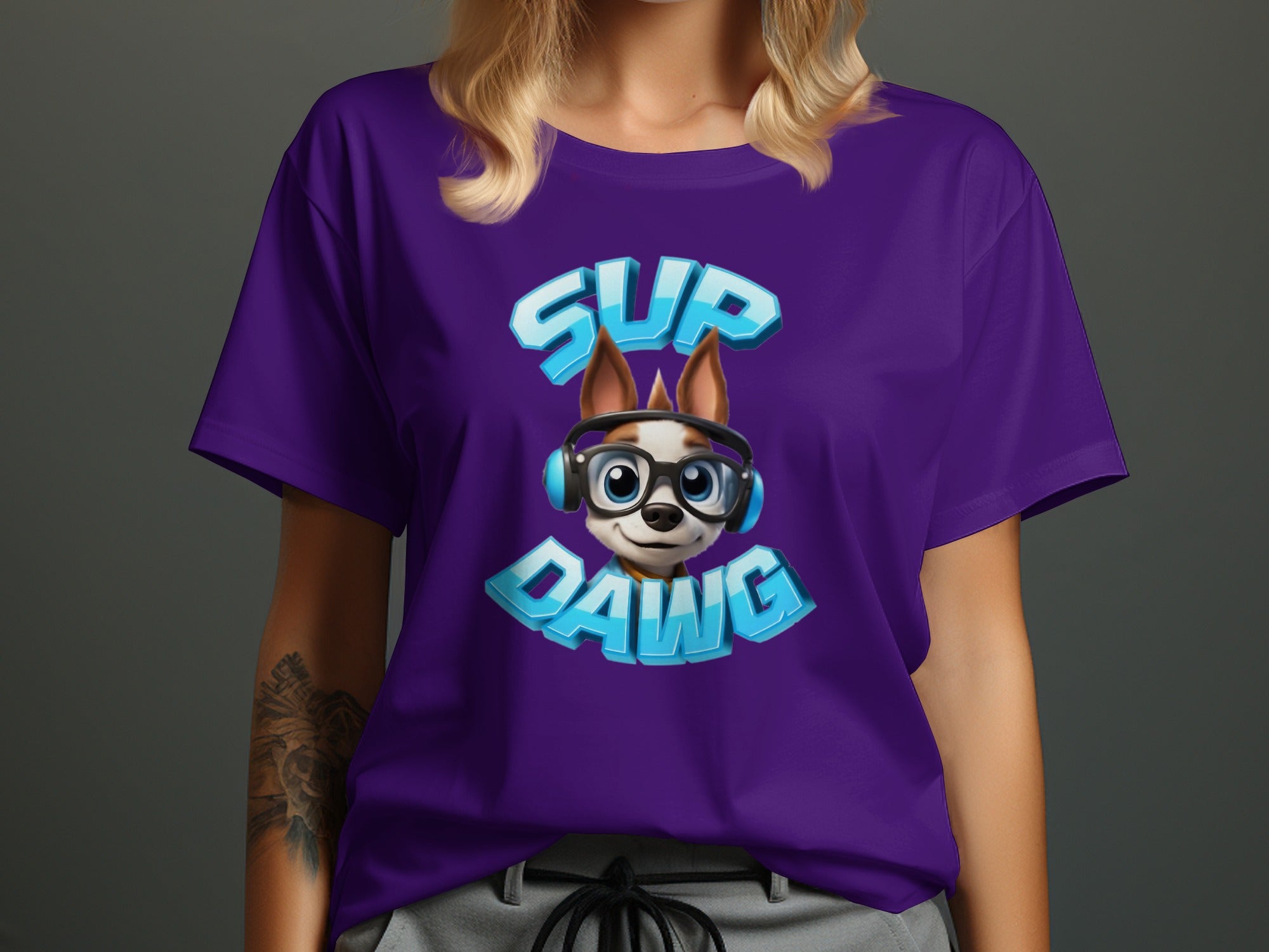Sup Dawg Dog with Headphones Graphic T-Shirt