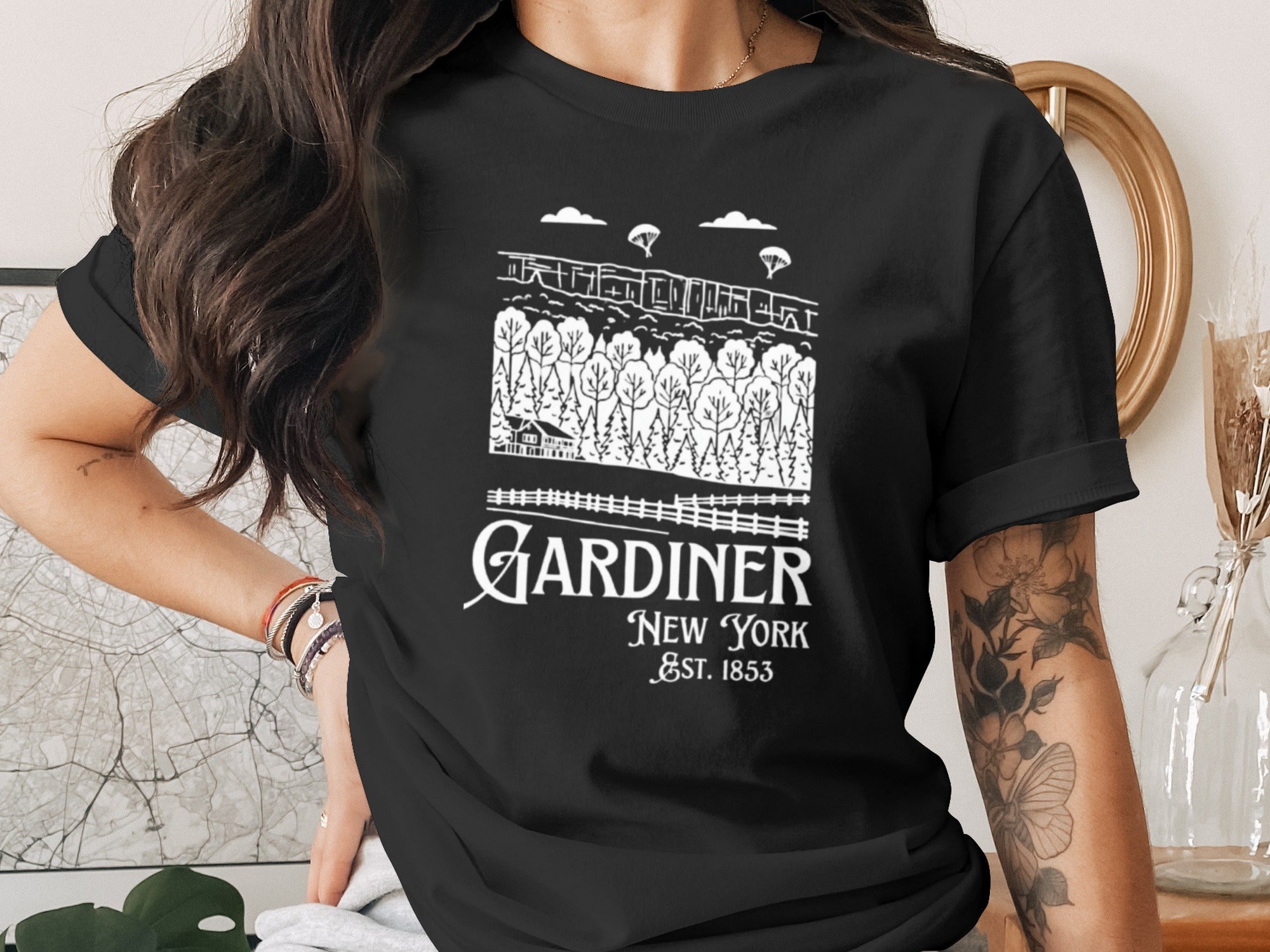 Gardiner New York Est 1853 Graphic T-Shirt Product