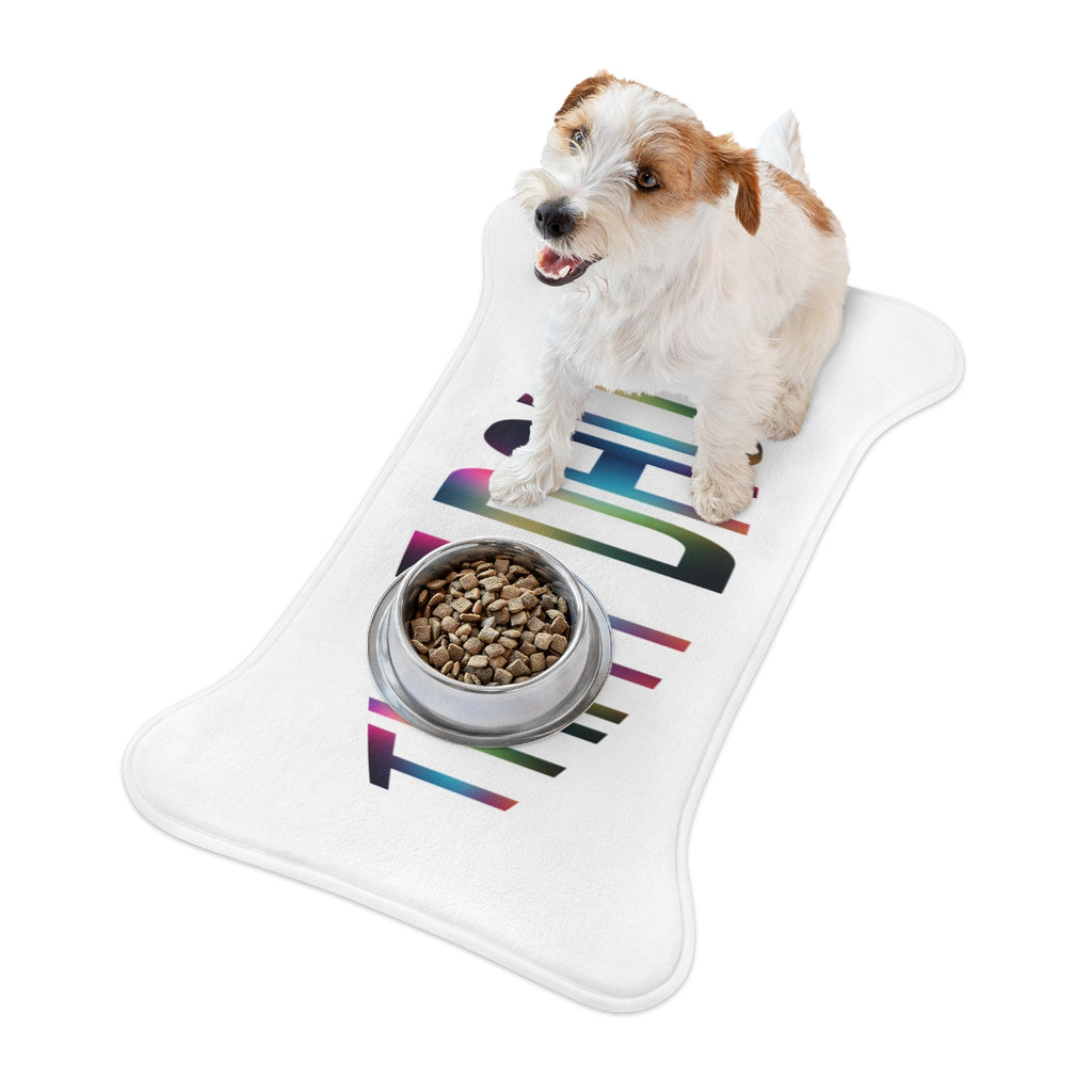 This Don't Mind Dog Bone Shaped Pet Food Mat