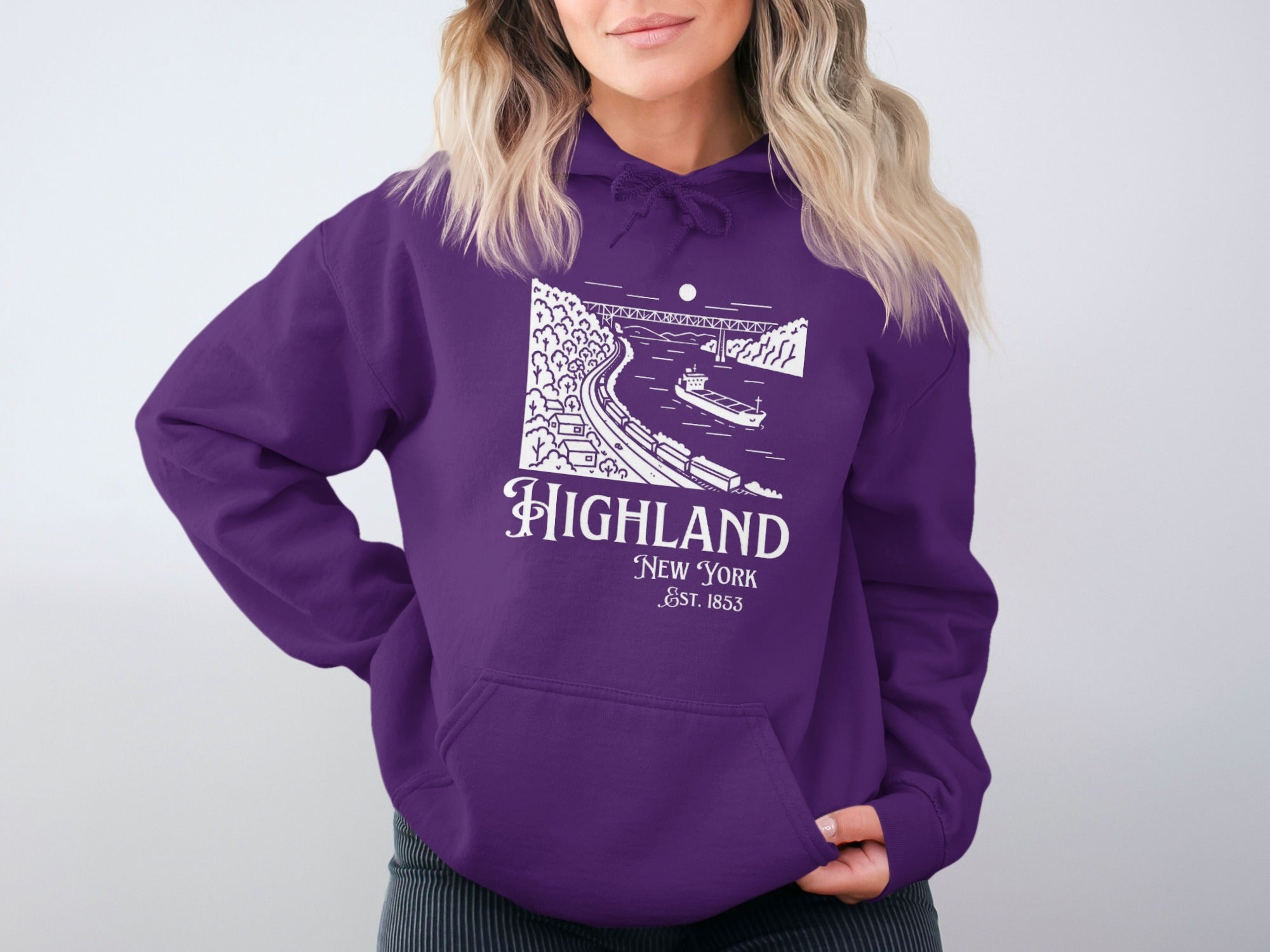 Highland New York Est. 1853 Graphic Pullover Hoodie